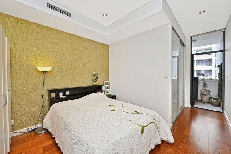 Fifth view of Homely apartment listing, 608/42 Shoreline Drive, Rhodes NSW 2138