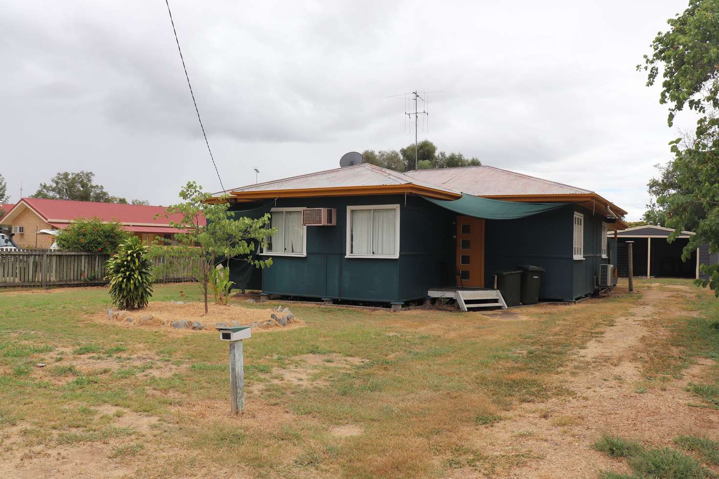 Main view of Homely house listing, 33 Strathdee Street, Mundubbera QLD 4626