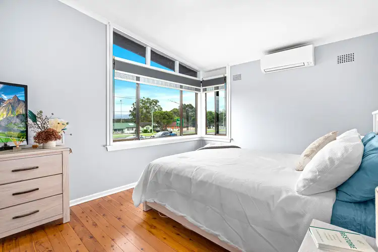 Second view of Homely house listing, 622 Northcliffe Drive, Berkeley NSW 2506