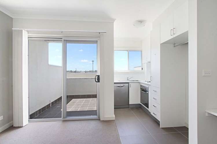 Main view of Homely apartment listing, 25/41 Railway Avenue, Oakleigh VIC 3166