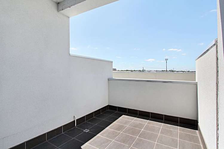 Fifth view of Homely apartment listing, 25/41 Railway Avenue, Oakleigh VIC 3166