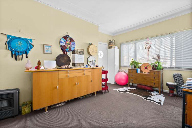 Sixth view of Homely house listing, 10 Terry Avenue, Warilla NSW 2528