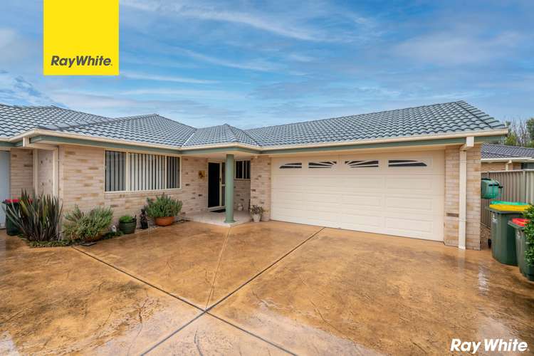 Main view of Homely villa listing, 2/37 Nuwarra Circuit, Forster NSW 2428