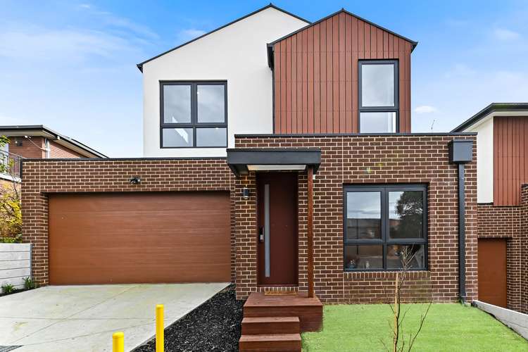 Main view of Homely townhouse listing, 19 Vistaway Court, Donvale VIC 3111