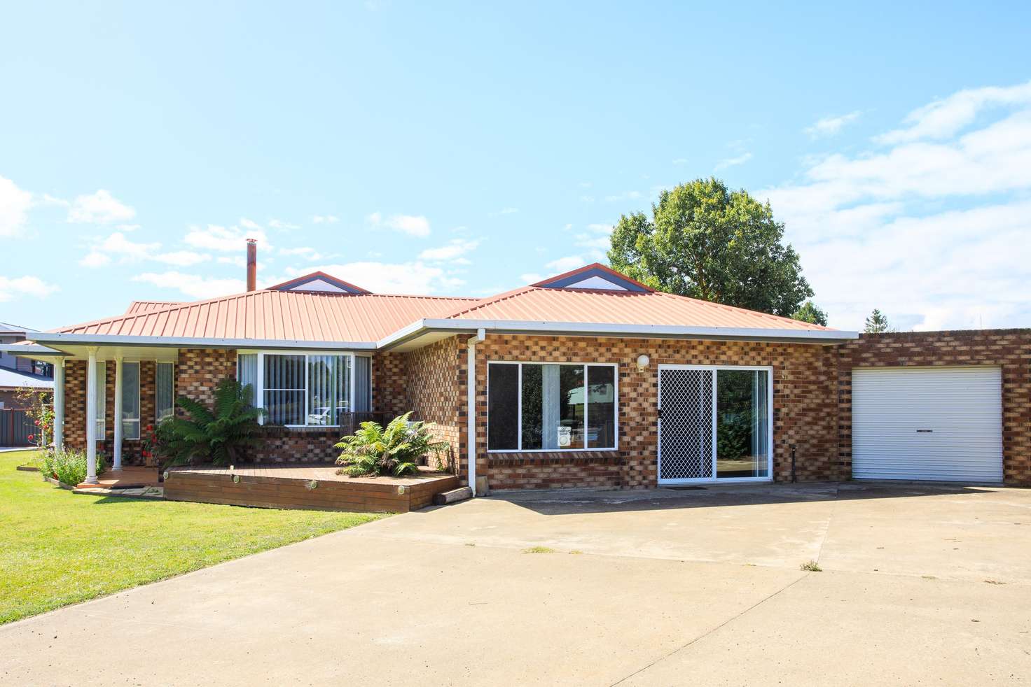 Main view of Homely house listing, 27 Nincoola Street, Guyra NSW 2365