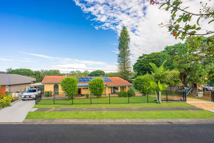 Fifth view of Homely house listing, 2 Redleaf Street, Mansfield QLD 4122