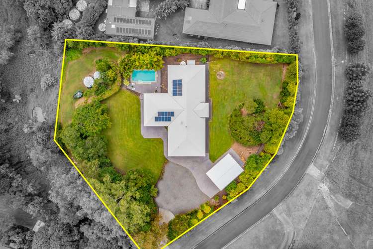 42 Rainforest Place, Diamond Valley QLD 4553