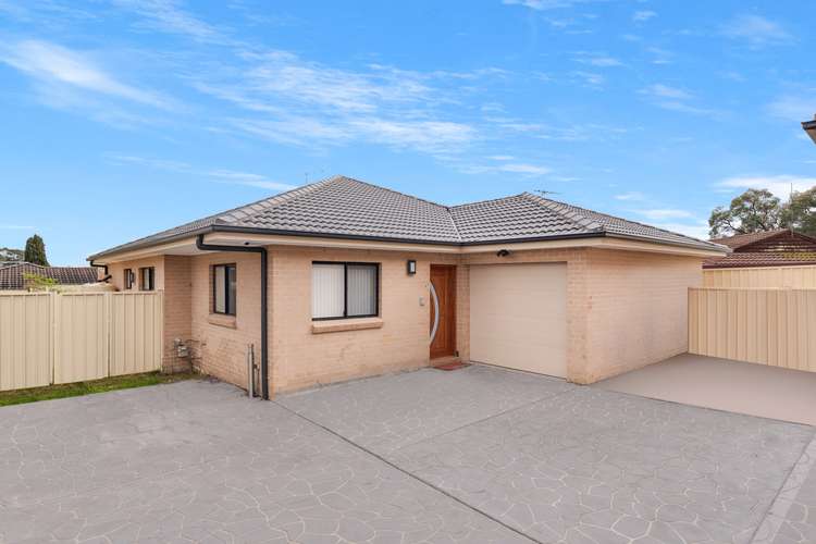 Main view of Homely villa listing, 6/17 Guernsey Avenue, Minto NSW 2566