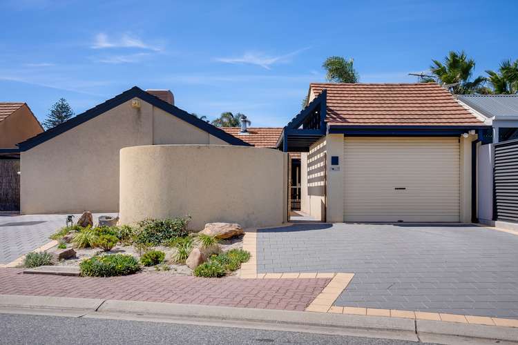 2 Southern Cross Avenue, North Haven SA 5018