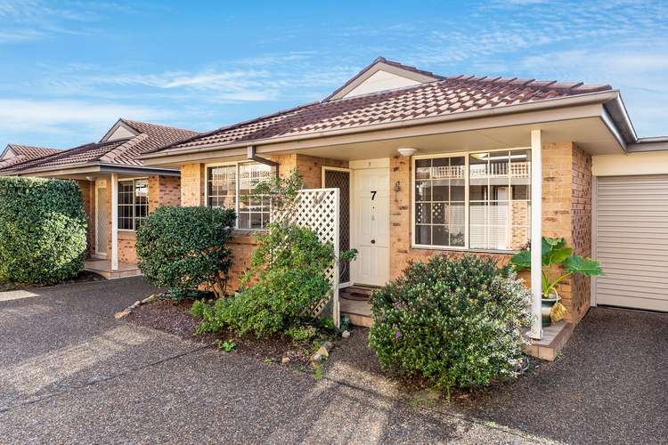 Second view of Homely villa listing, 7/128 Parkes Street, Helensburgh NSW 2508