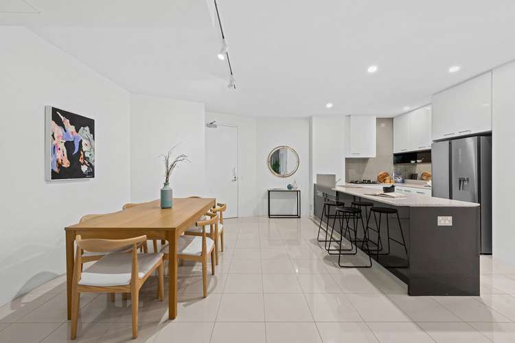 Second view of Homely apartment listing, 33/20 Newstead Terrace, Newstead QLD 4006