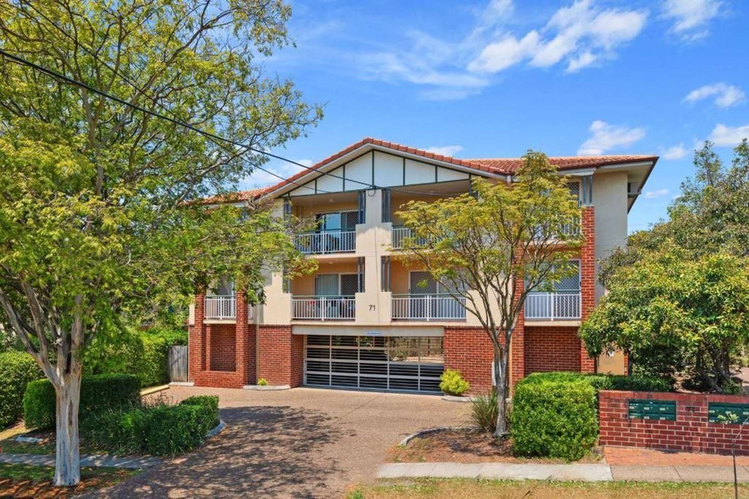 Main view of Homely unit listing, 1/71 Waldheim Street, Annerley QLD 4103