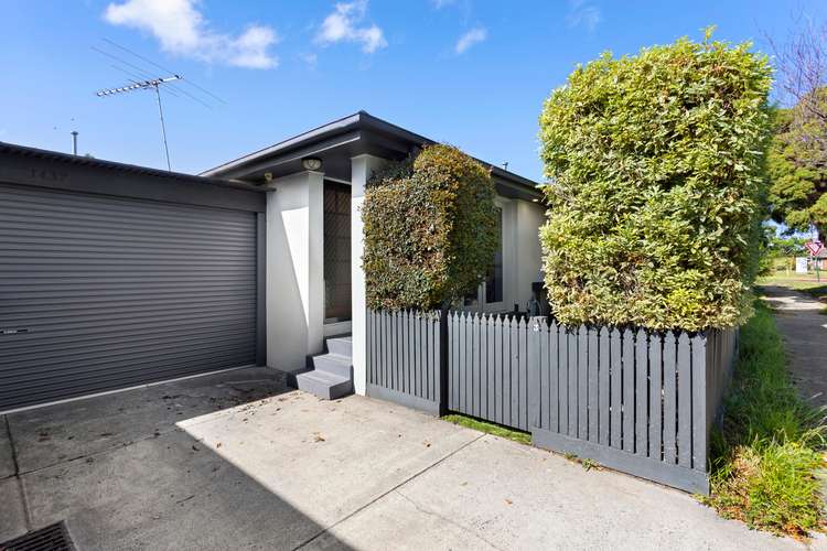 Main view of Homely unit listing, 3/1437 North Road (Facing Kennaugh Street), Oakleigh East VIC 3166