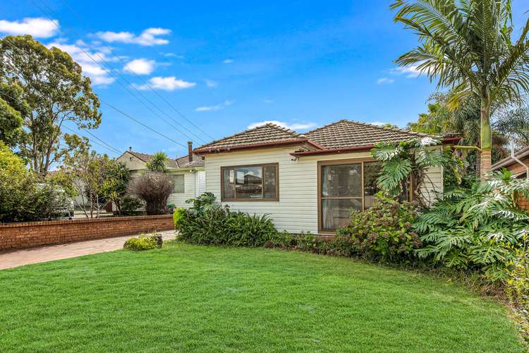 Main view of Homely house listing, 942 Hume Highway, Bass Hill NSW 2197