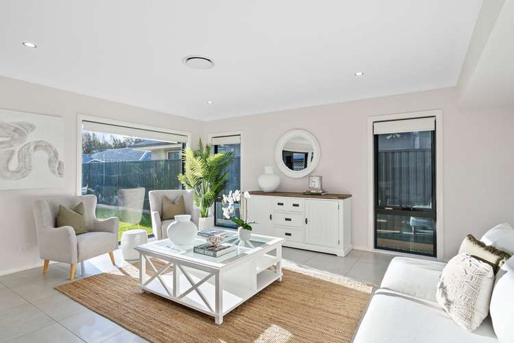 Fourth view of Homely house listing, 7 Jasper Avenue, Hamlyn Terrace NSW 2259