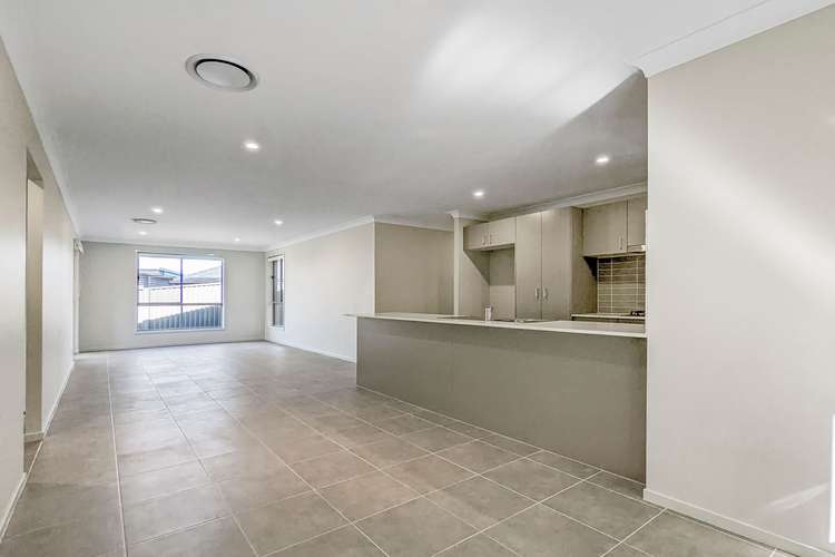 Fifth view of Homely house listing, 3 Menzies Court, Woongarrah NSW 2259