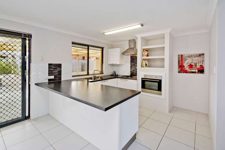 Seventh view of Homely house listing, 32 Borah Court, Caversham WA 6055