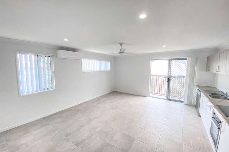 Fifth view of Homely semiDetached listing, 1/9 Kearon Way, Morayfield QLD 4506
