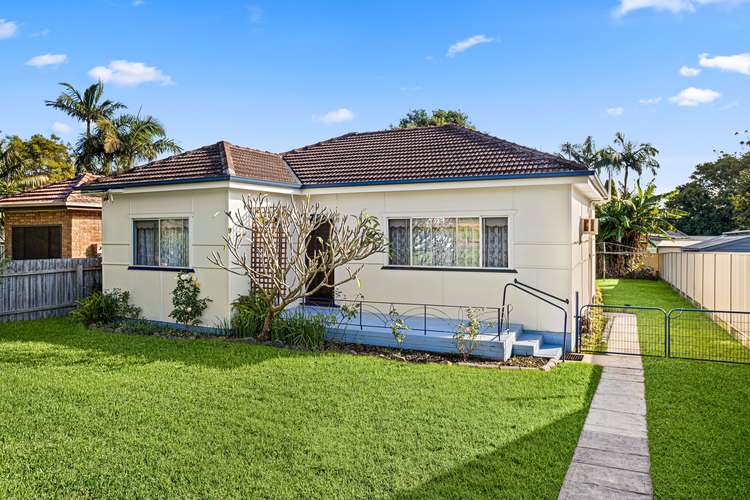 Main view of Homely house listing, 21 Lake Entrance Road, Oak Flats NSW 2529