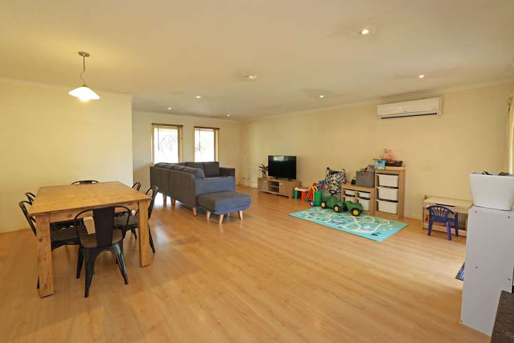 Second view of Homely house listing, 3 Tyers Court, Merbein VIC 3505