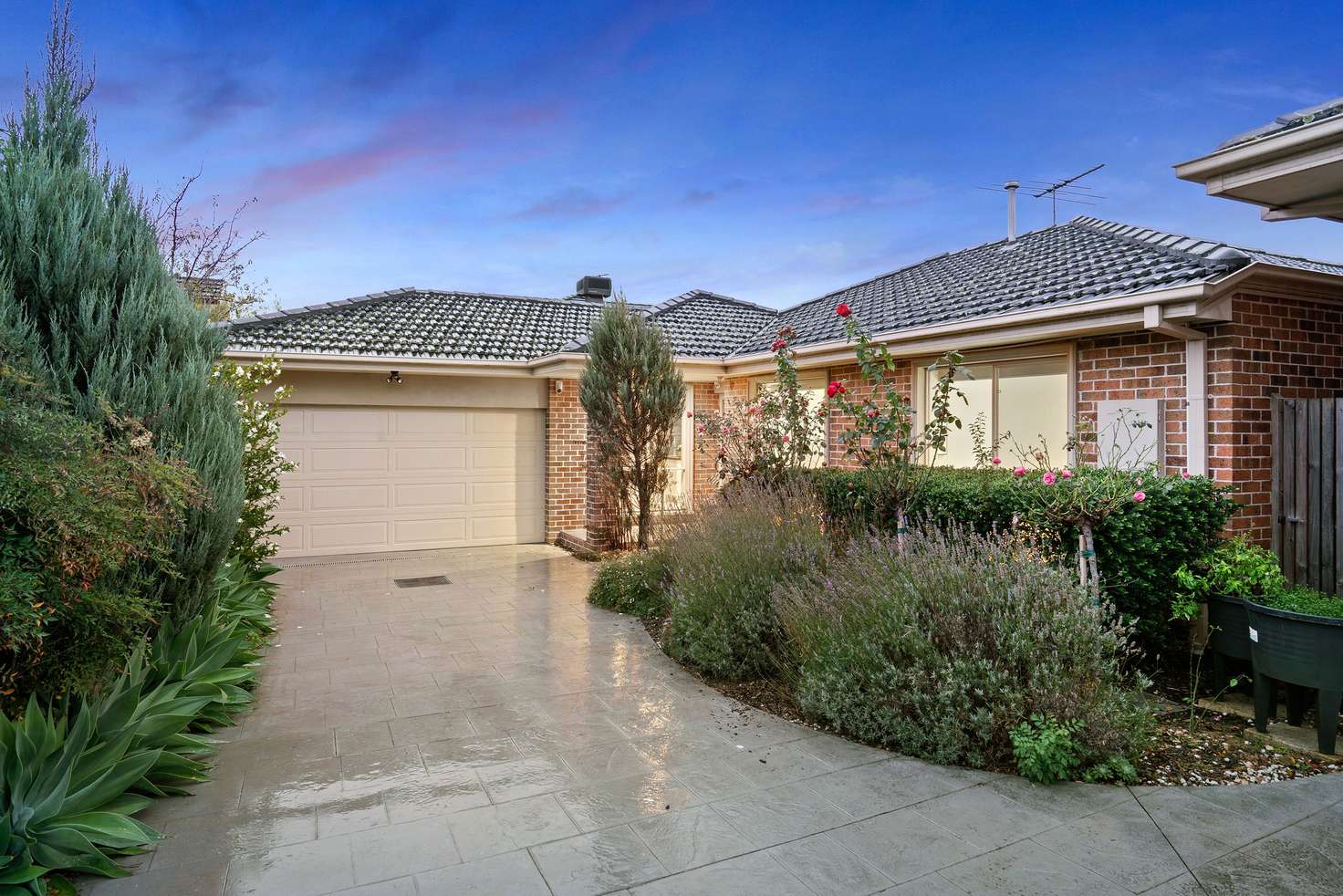 Main view of Homely unit listing, 2/7 Jack Street, Mount Waverley VIC 3149