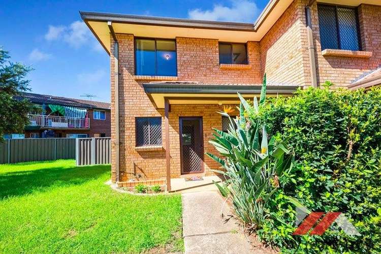 Main view of Homely house listing, 5/92 Minto Road, Minto NSW 2566