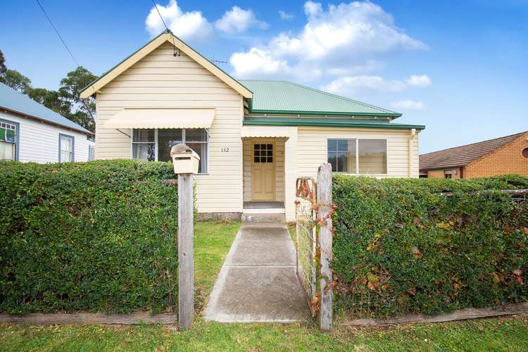 Main view of Homely house listing, 132 Markham Street, Armidale NSW 2350