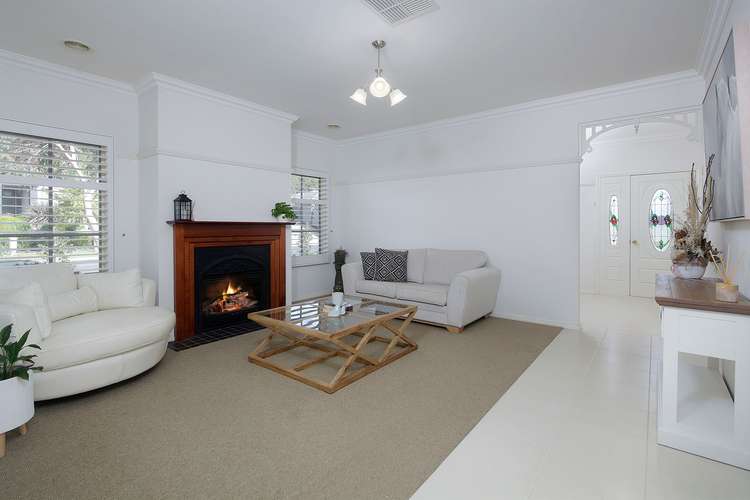 Fourth view of Homely house listing, 2 Alexandra Mews, Langwarrin VIC 3910