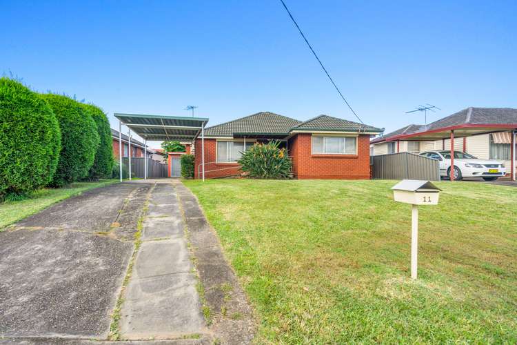 11 Fernlea Place, Canley Heights NSW 2166