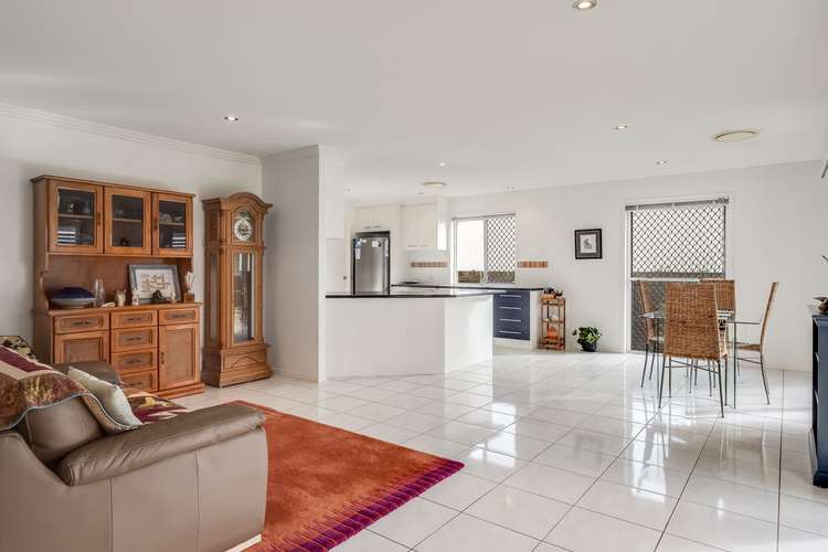 Second view of Homely house listing, 98 Aberdeen Street, Rangeville QLD 4350