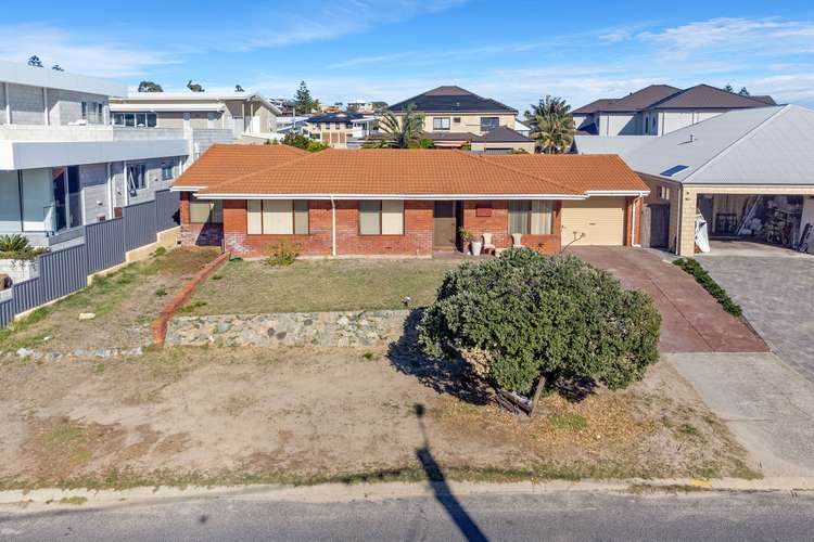 Sixth view of Homely house listing, 2 Parker Avenue, Sorrento WA 6020
