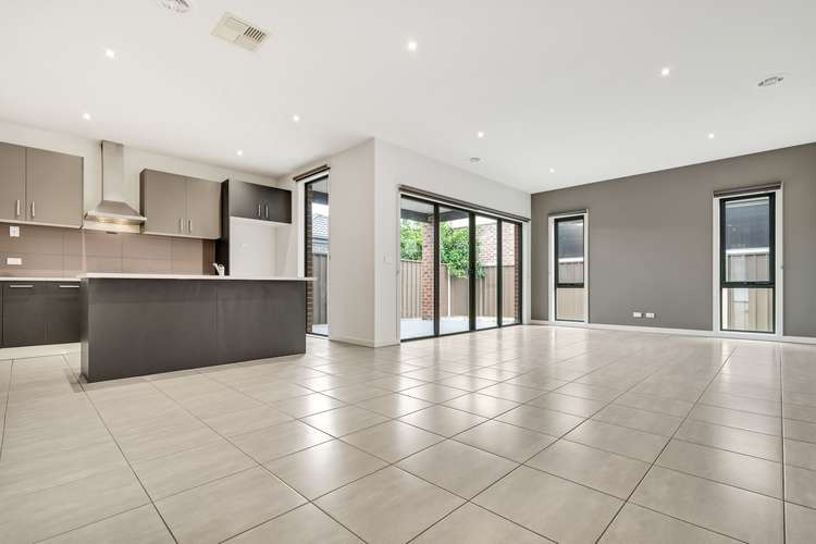 Fourth view of Homely house listing, 3 Grattan Cove, Craigieburn VIC 3064