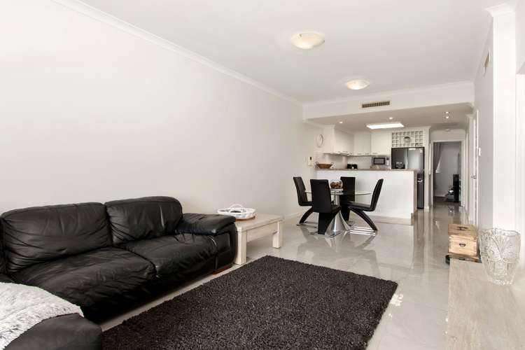 Fifth view of Homely apartment listing, 35/17 Rockingham Beach Road, Rockingham WA 6168