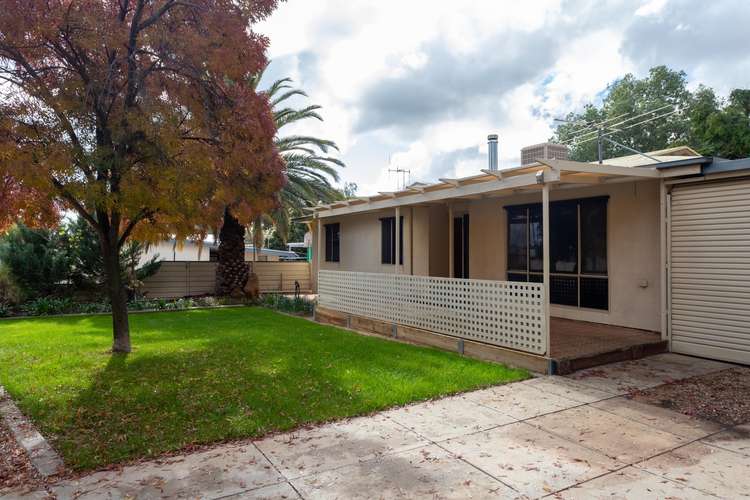 Second view of Homely house listing, 5 Sturt Street, Loxton SA 5333