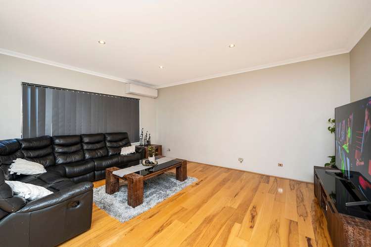 Second view of Homely house listing, 10 Mesa Link, Baldivis WA 6171