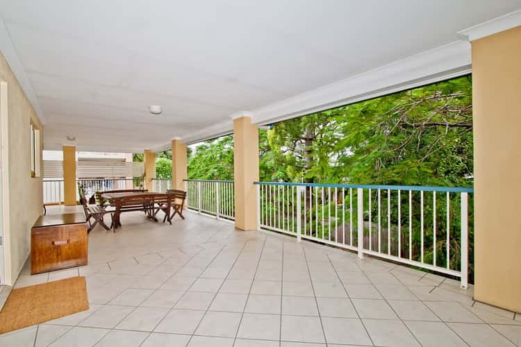 Main view of Homely unit listing, 6/35 Belgrave Street, Balmoral QLD 4171