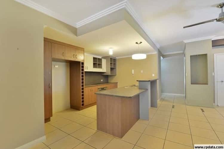 Fourth view of Homely unit listing, 9/1804 Captain Cook Highway, Clifton Beach QLD 4879