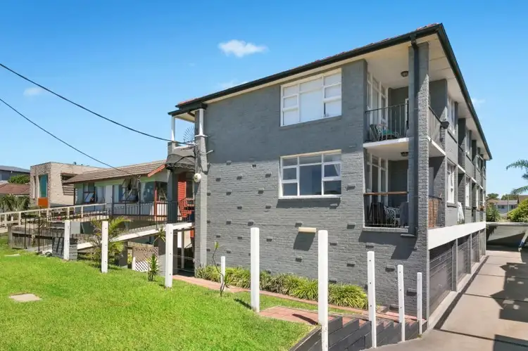 Third view of Homely apartment listing, 3/83 Carrington Parade, Curl Curl NSW 2096