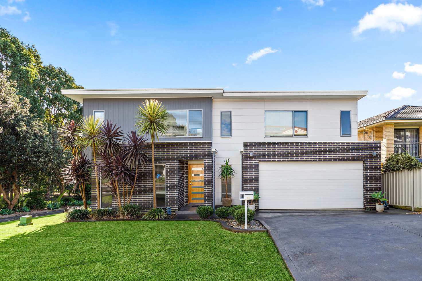 Main view of Homely house listing, 10 Hayman Crescent, Shell Cove NSW 2529