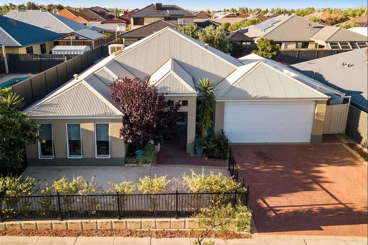 11 Dulegal Way, Aveley WA 6069