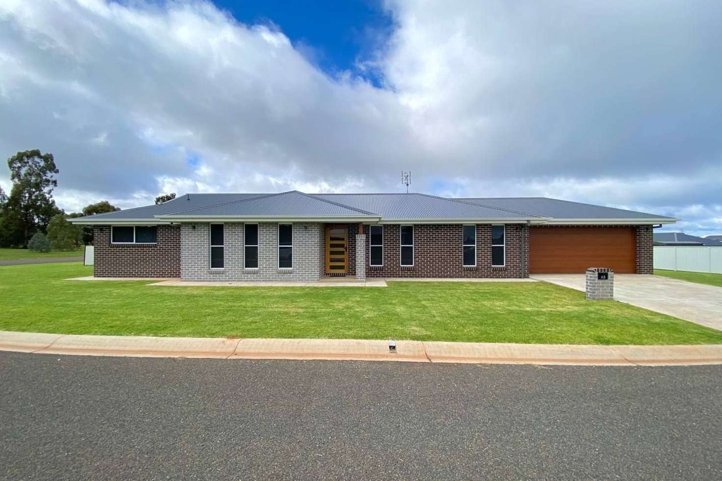 Main view of Homely house listing, 65 Page Street, Parkes NSW 2870