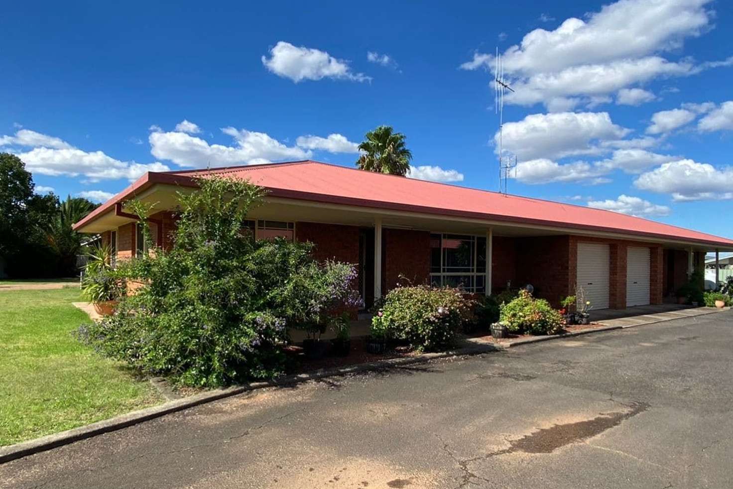 Main view of Homely house listing, 1/16 Ebelina Crescent, Parkes NSW 2870