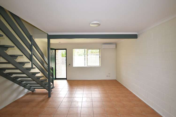 Third view of Homely unit listing, 8/218 Auckland Street, Gladstone Central QLD 4680