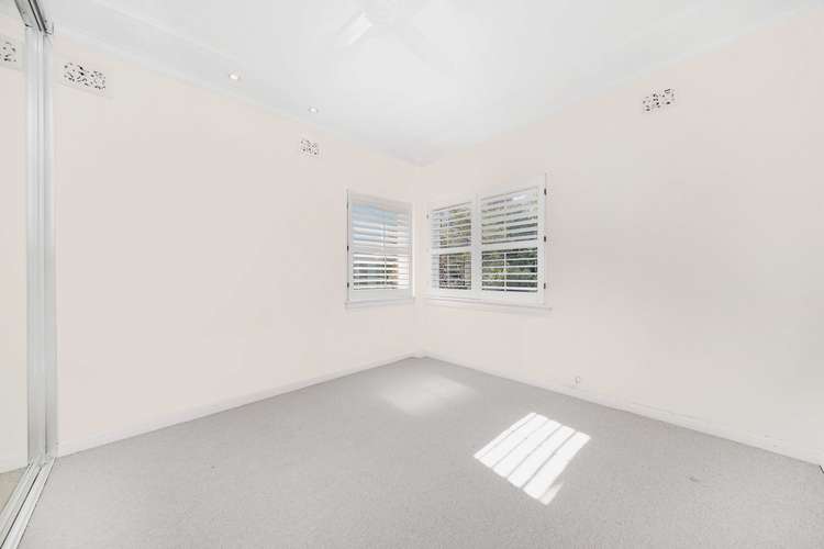Third view of Homely apartment listing, 7/8 Kiaora Road, Double Bay NSW 2028
