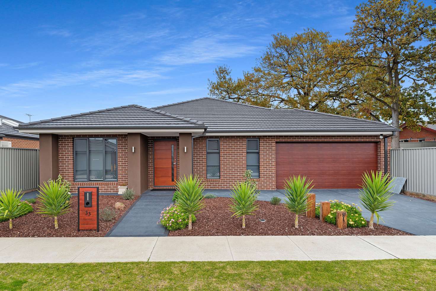 Main view of Homely house listing, 33 Frost Street, Carrum Downs VIC 3201