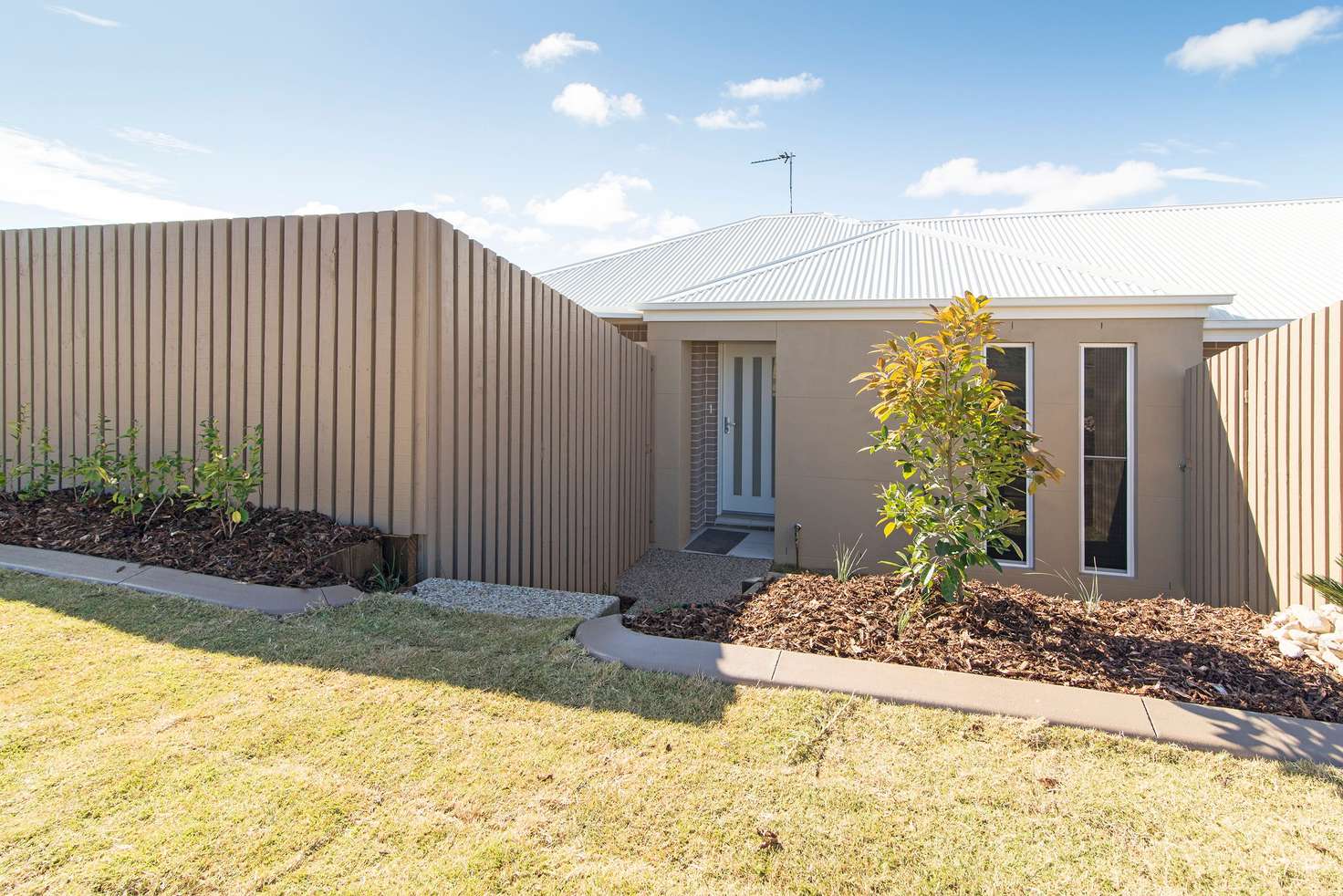 Main view of Homely unit listing, Unit 2/10 Furness Court, Kearneys Spring QLD 4350
