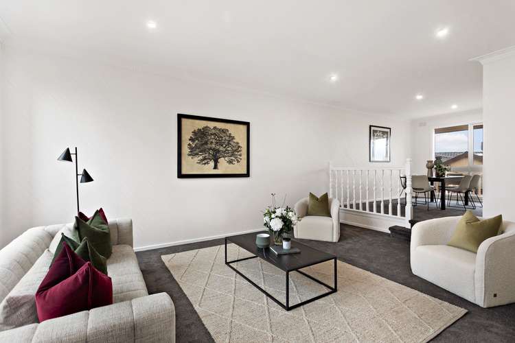 Fifth view of Homely house listing, 8 Locarno Court, Mulgrave VIC 3170