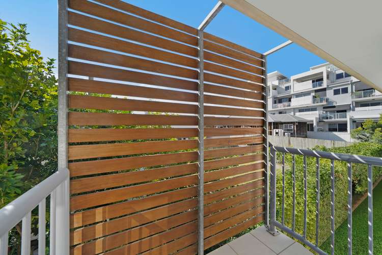 Fifth view of Homely unit listing, 3/82 Oxley Avenue, Woody Point QLD 4019