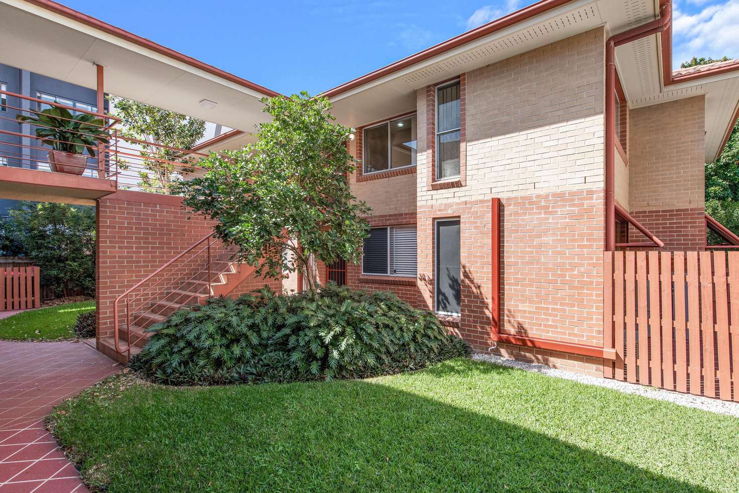 Main view of Homely unit listing, 4/15 Onslow Street, Ascot QLD 4007