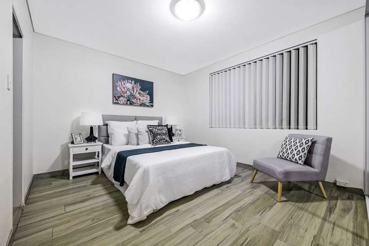 Fourth view of Homely unit listing, 4/15-21 Bellevue Parade, Hurstville NSW 2220